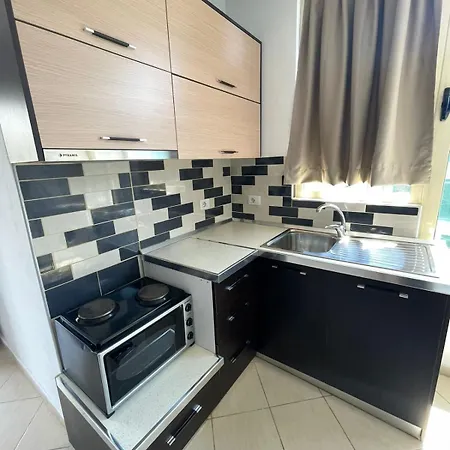 Blue Breeze Attic 2 Σαράντα